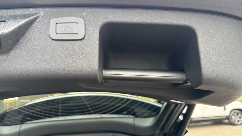 Land Rover Discovery Sport 1.5 P270e Landmark 5dr Auto [5 Seat] Station Wagon